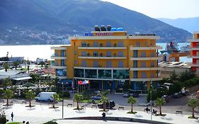 Hotel Pavaresia